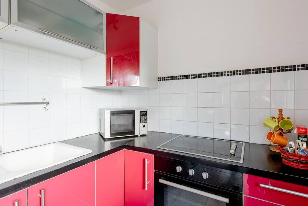 Park & Suites -Wifi-Netflix-Vue Marseille Eksteriør billede